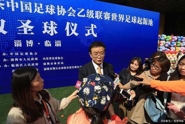 欧冠抽签出炉：巴黎、巴萨与曼城形成微妙三角